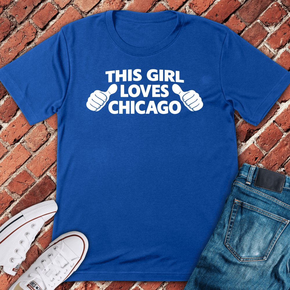 This Girl Loves Chicago T-Shirt - Royal
